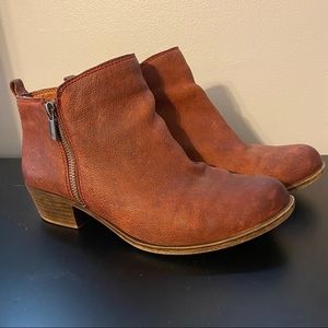 Lucky leather ankle boots